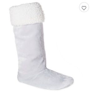 Light grey/blue slipper booties